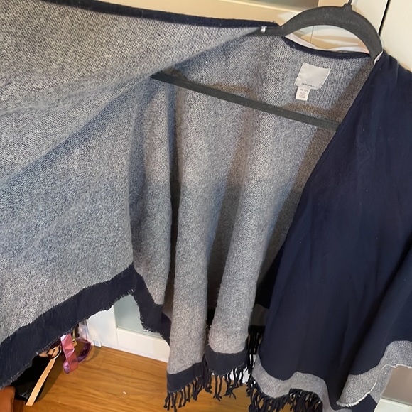 Halogen blue fringe poncho one size - Picture 4 of 5